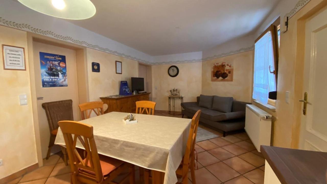 Ferienwohnung Julia Metzger Rust Luaran gambar